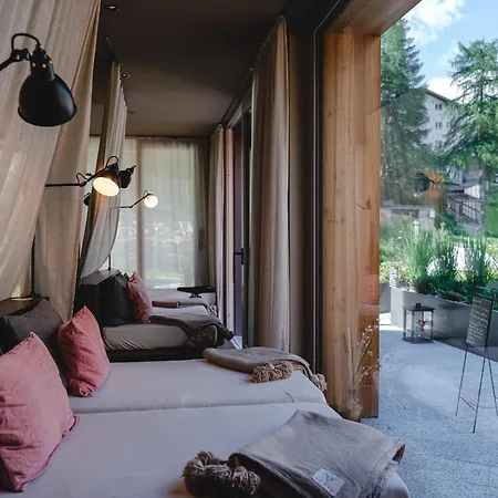 Nomad By Cervo Mountain Hotel 4*