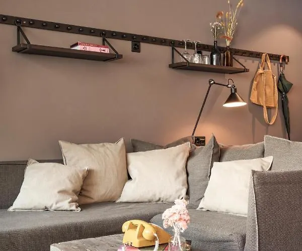 Nomad By Cervo Mountain